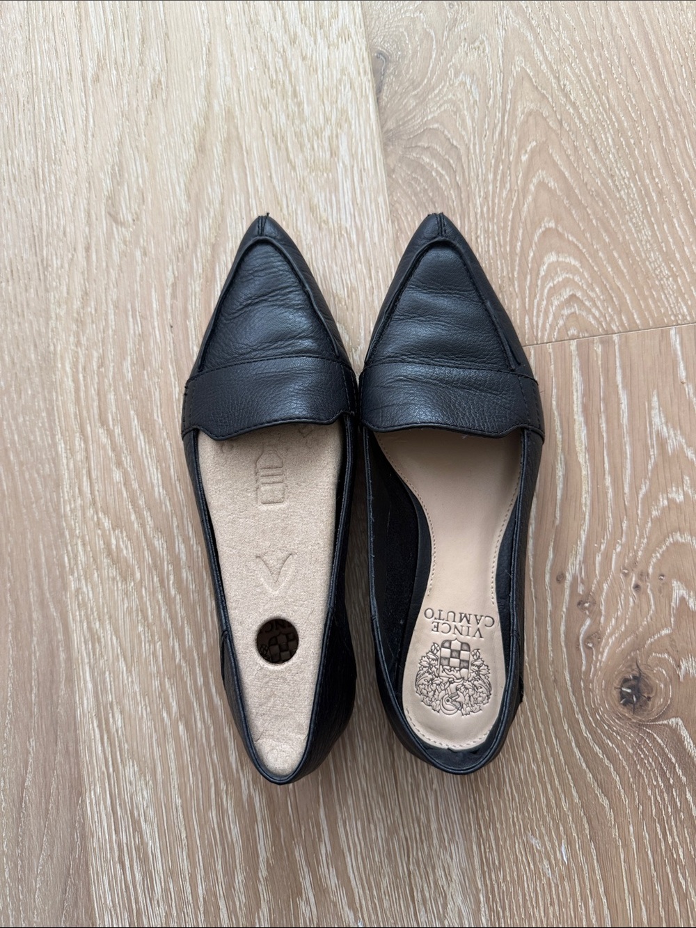 Vince Camuto Maita Women's Black Pointed Leather Loafers